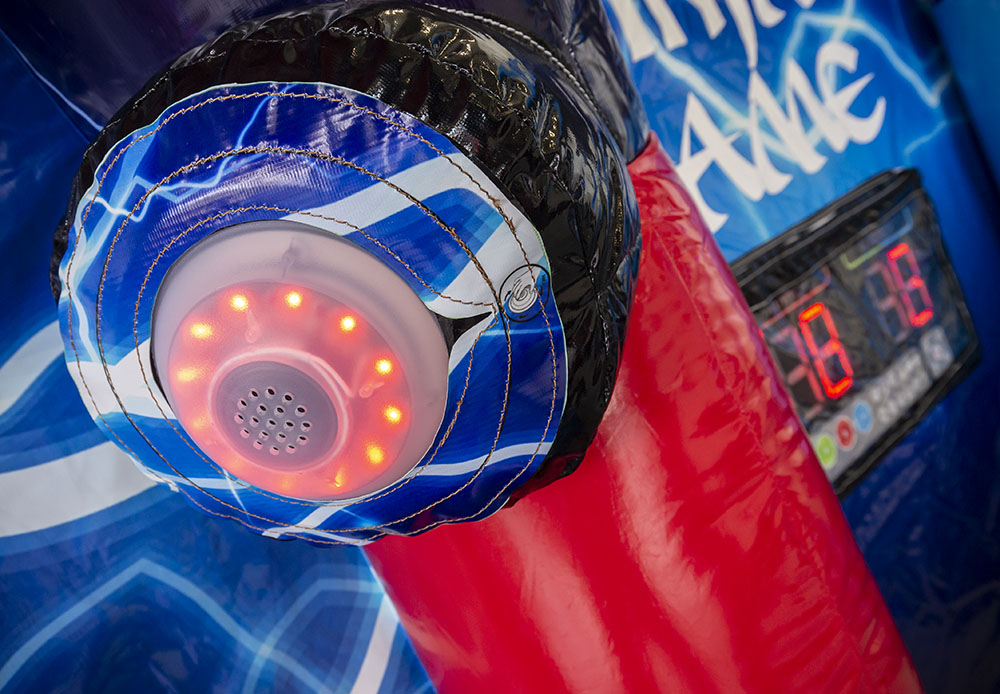 Inflatable Ninja Battle Reactions test arcade game