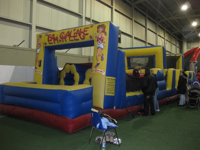 Team Challenge Inflatable obstacle course